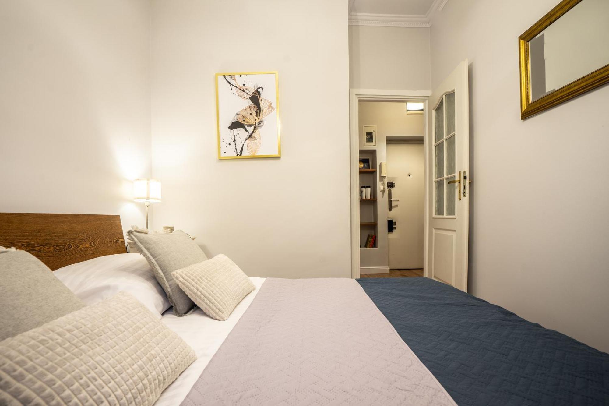 Old Town Heart II - New Town Square - Just Renovated! Apartment วอร์ซอ ภายนอก รูปภาพ